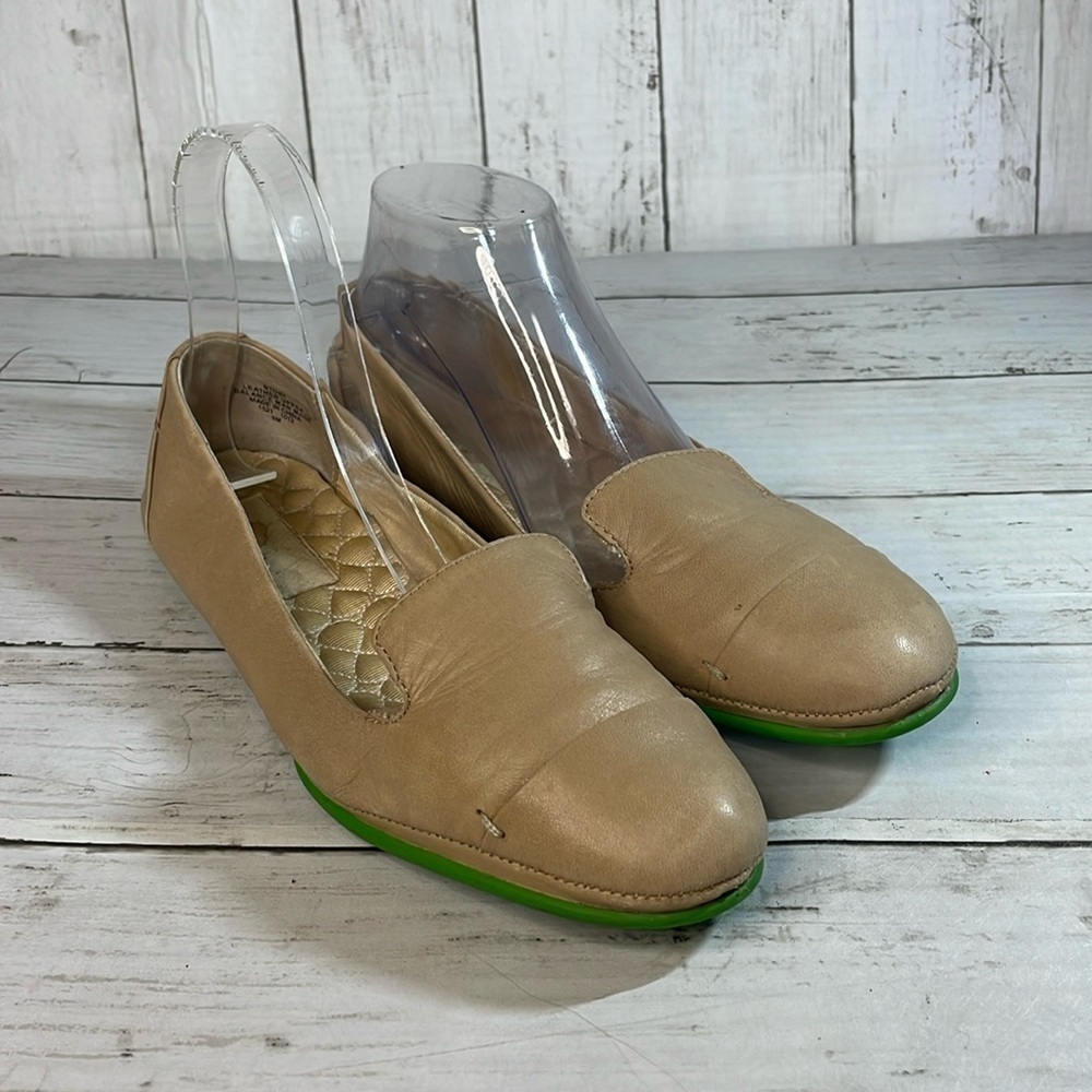 Boutique 9 Super Soft Tan Leather Smoking Loafers With Green Sole